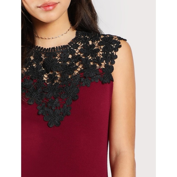 HP - Contrast Guipure Lace Shoulder Fitted Dress - Picture 2 of 8